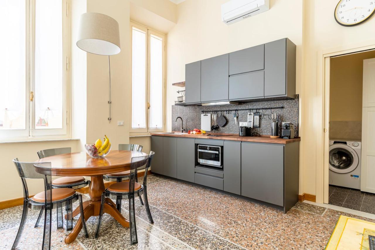 Livorno Central Flat-2 Min Walk The Cathedral! Exterior foto